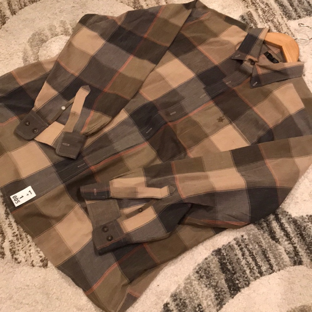 Plaid button up casual collared shirt.